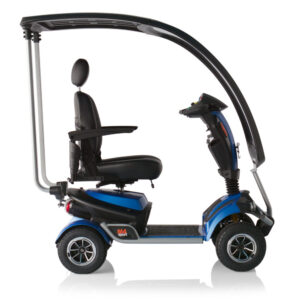 scooter per anziani con cappottina